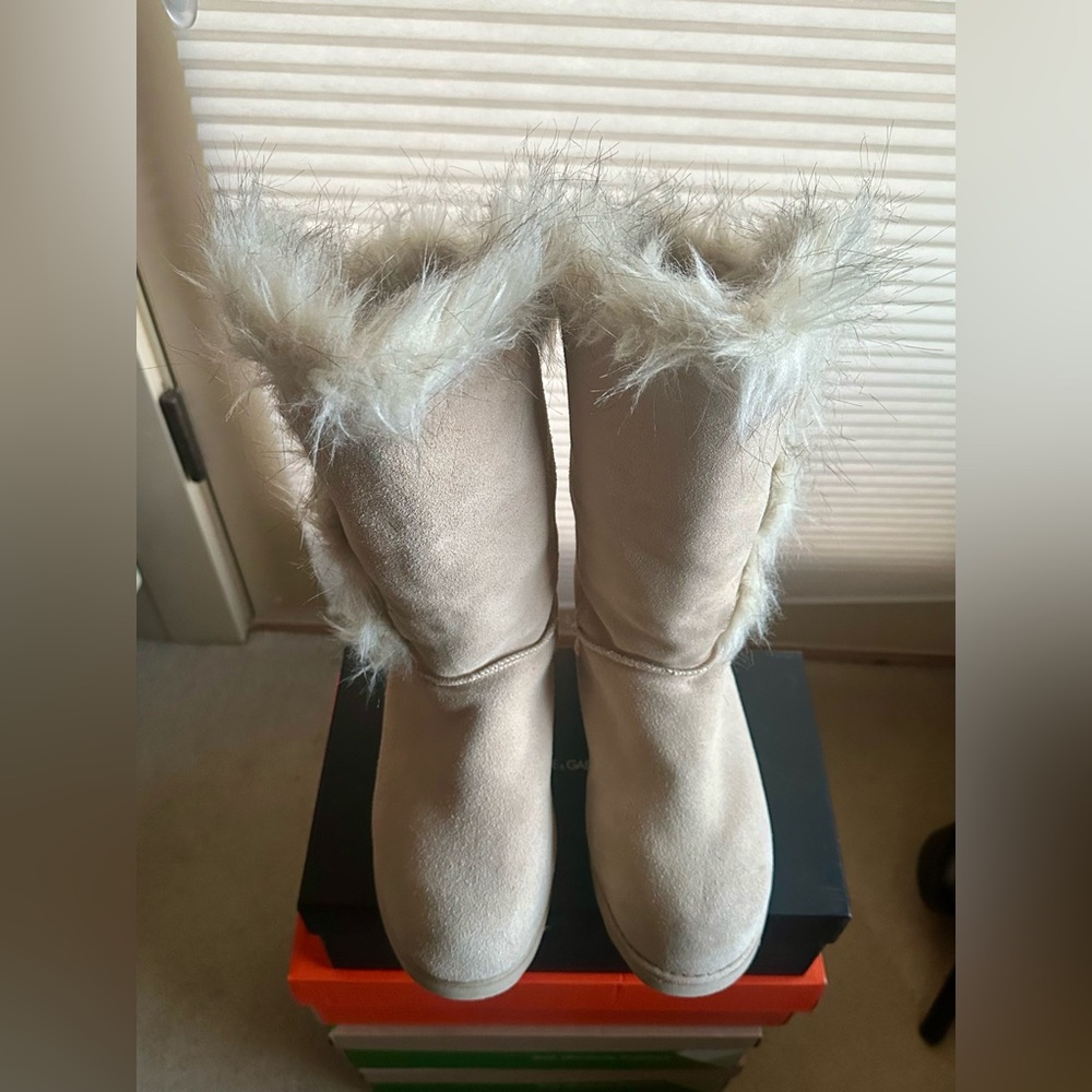 BearPaw Cream Fur-Trimmed Winter Boots - Picture 2 of 11